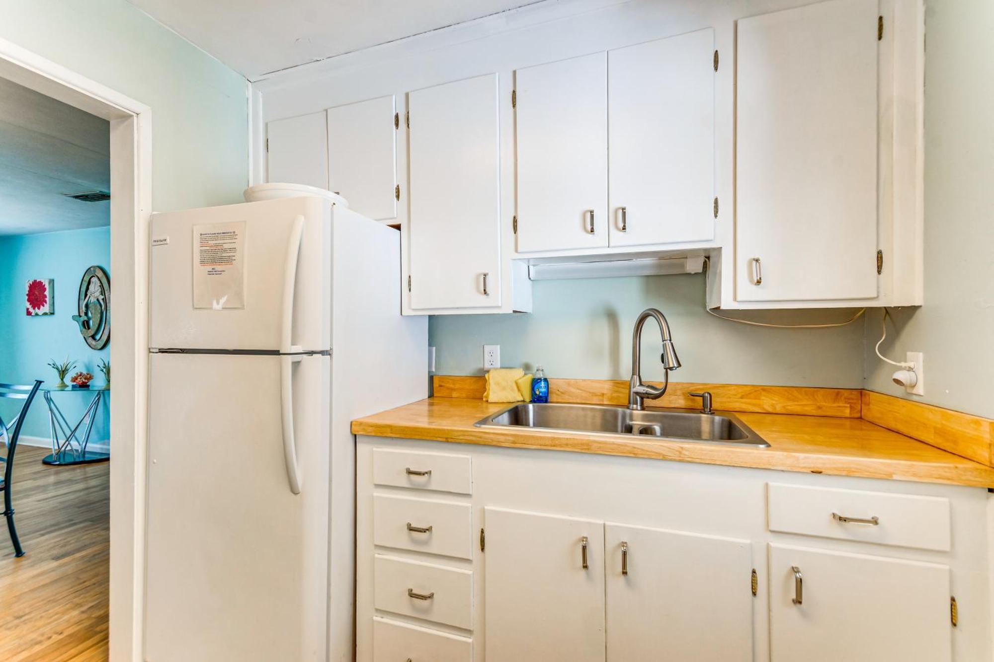 Fort Walton Coastal Retreat With Yard Walk To Beach Форт Уолтон Бич Экстерьер фото